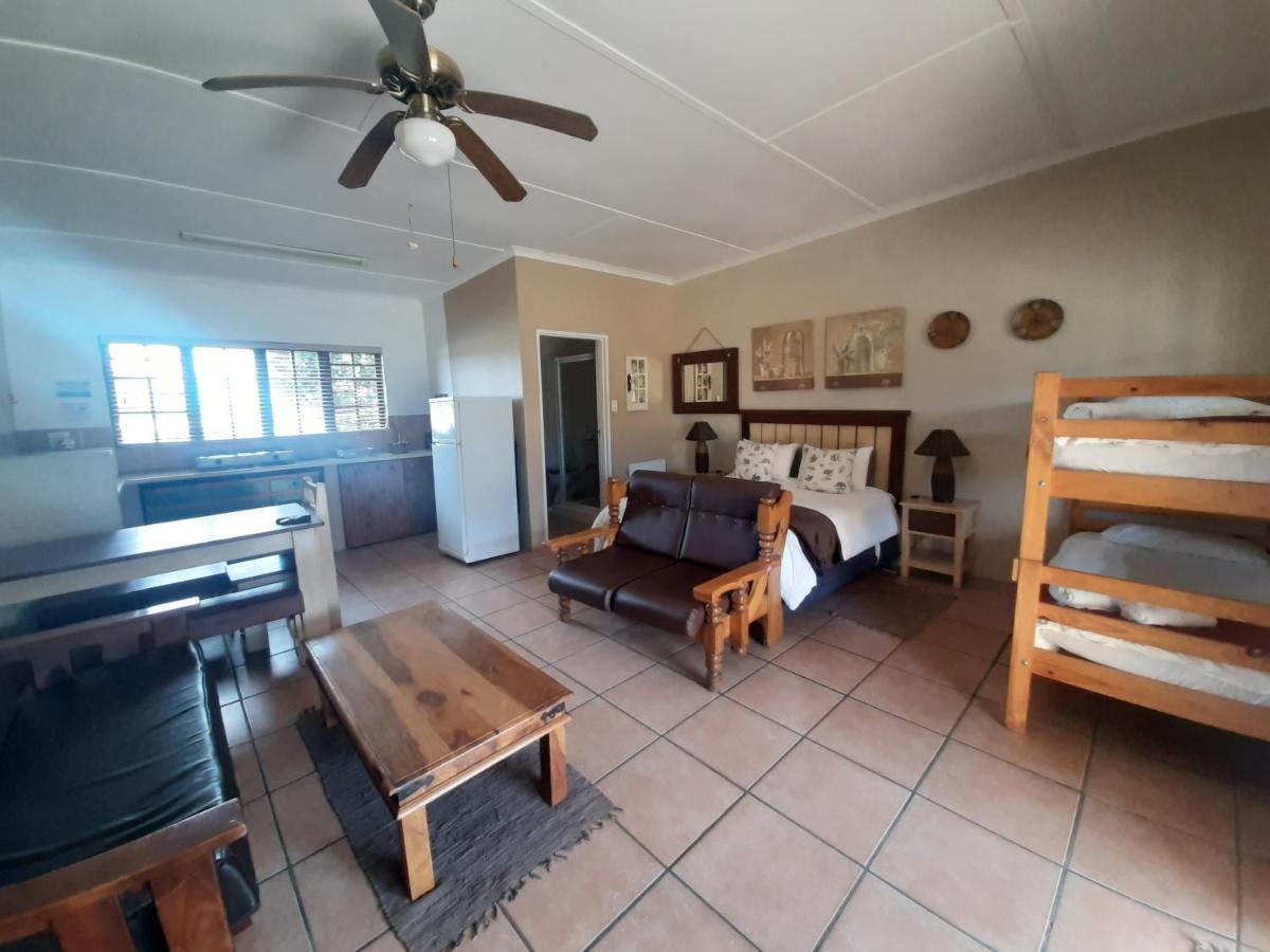 Tourist Lodge Gansbaai Εξωτερικό φωτογραφία
