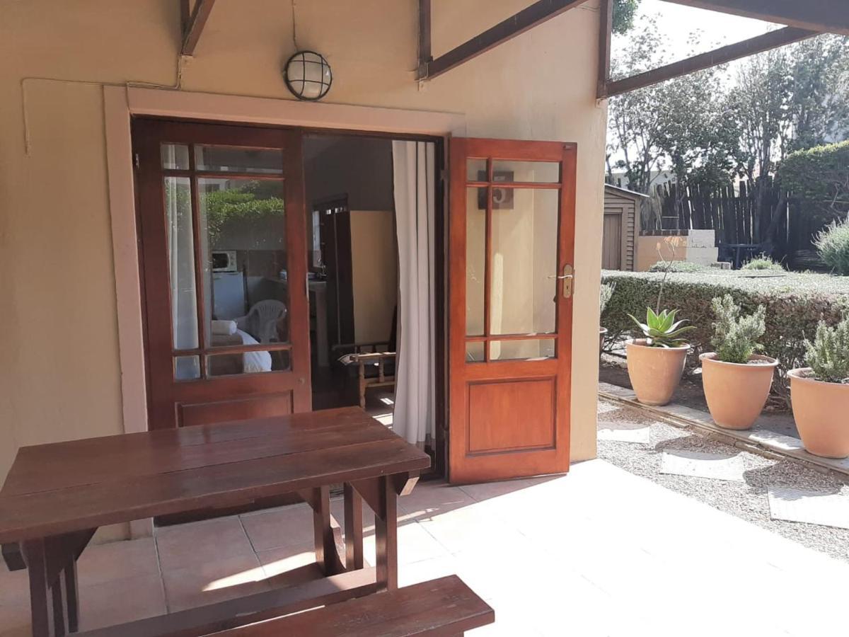 Tourist Lodge Gansbaai Εξωτερικό φωτογραφία
