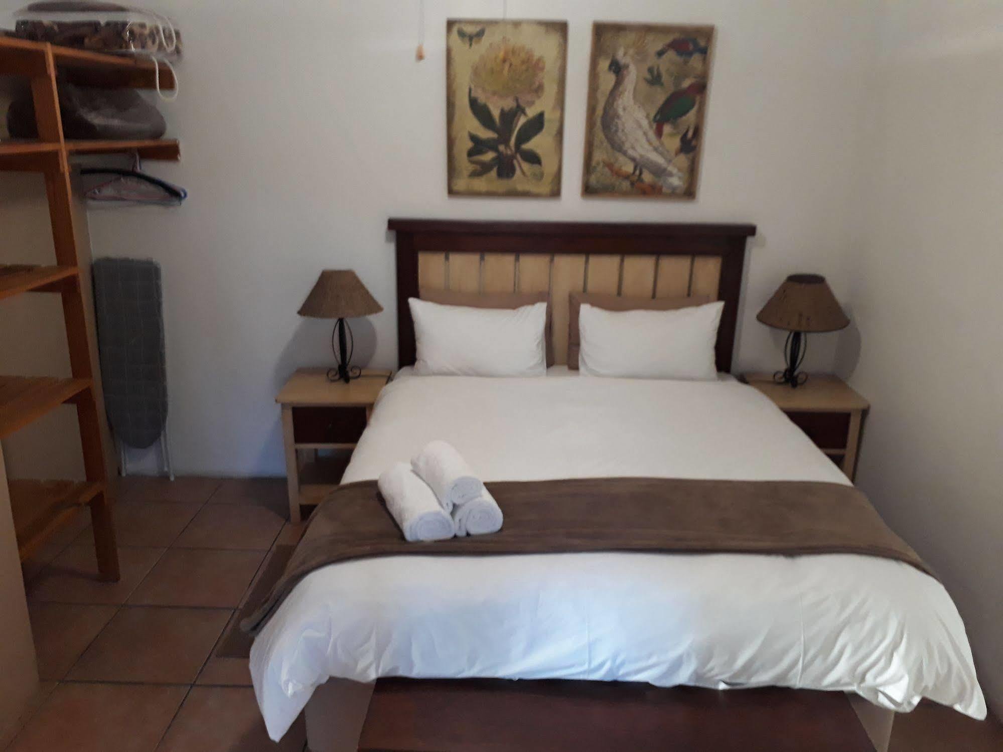 Tourist Lodge Gansbaai Εξωτερικό φωτογραφία